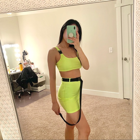 Neon Green Buckle Skirt Set - Picture 4 of 8